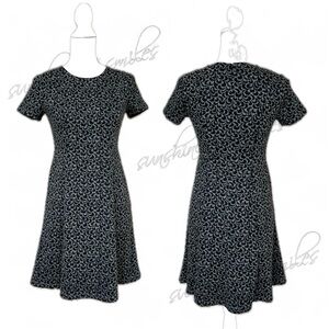 Ann Taylor LOFT Black & Gray Tunic-Style Leafy-Swirl Knit Pattern Dress size 2P